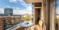 2 BEDROOM APARTMENT  FLAT FOR SALE IN SANDTON CENTRAL